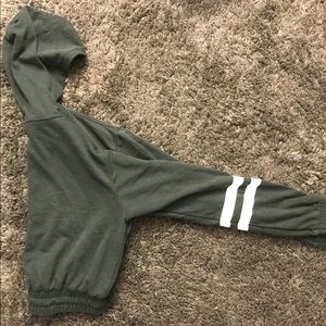 Divided Green Crop Sweatshirt